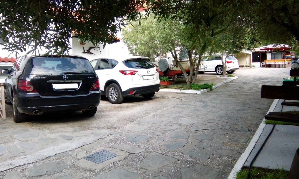 Dimos Bungalows Palaiontsiflikion Exterior photo