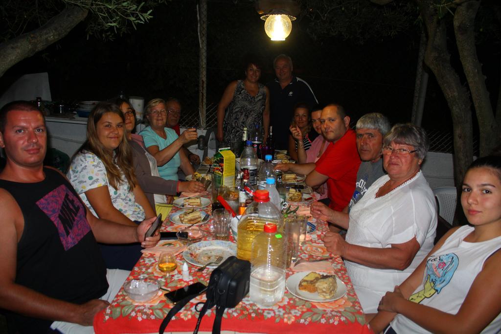 Dimos Bungalows Palaiontsiflikion Exterior photo
