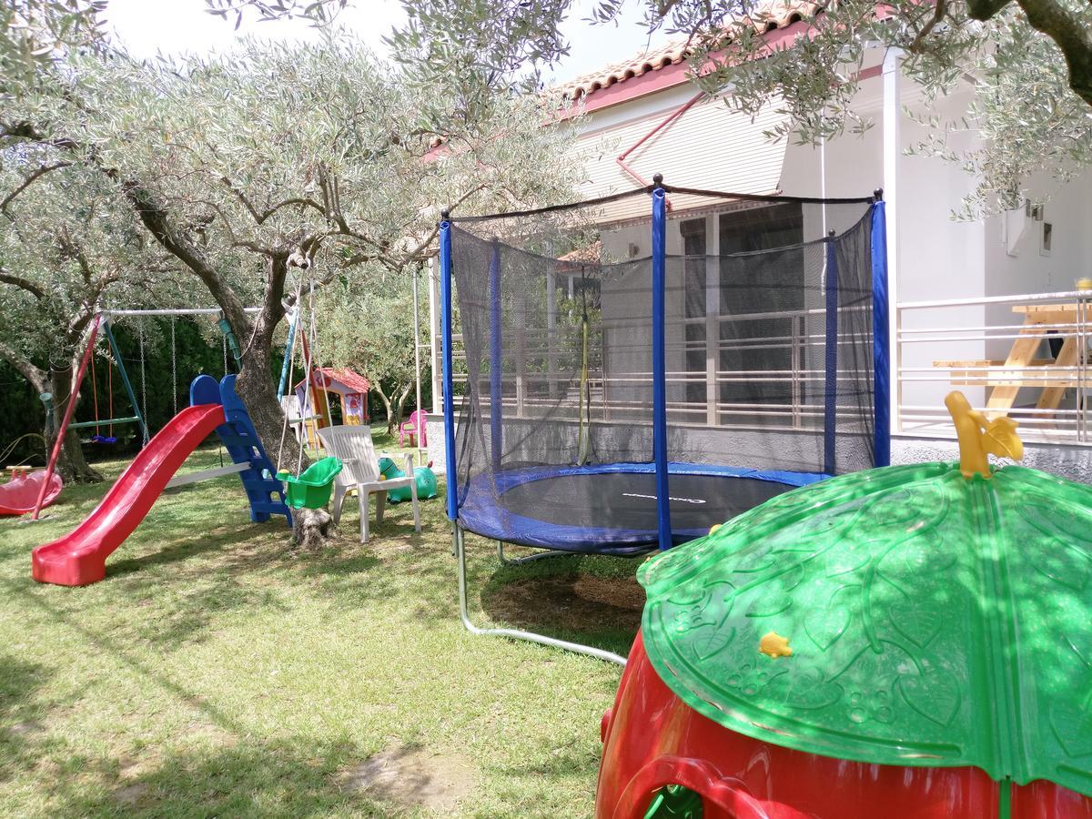 Dimos Bungalows Palaiontsiflikion Exterior photo