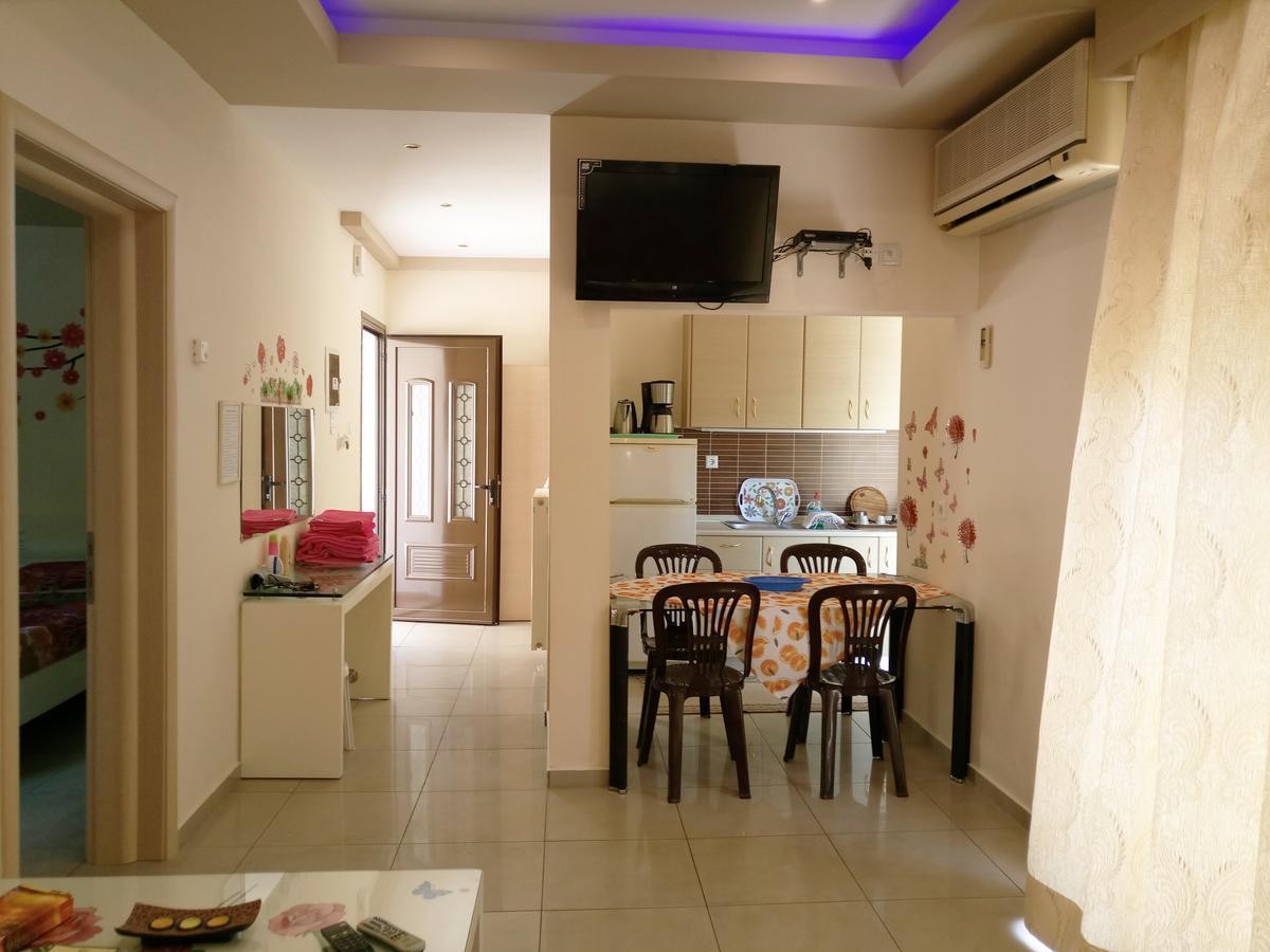 Dimos Bungalows Palaiontsiflikion Exterior photo